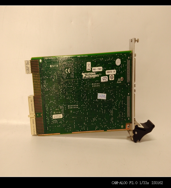 NI PXIe-6672输入电压卡件工控模块现货 