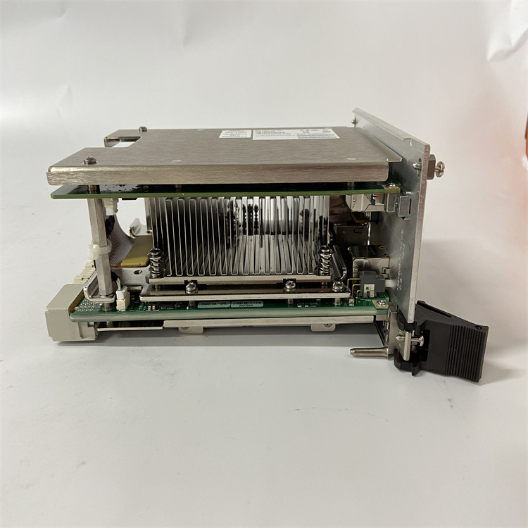 PXIE-8840QC  处理 器 PXI 控制器  PXI-6030E 
