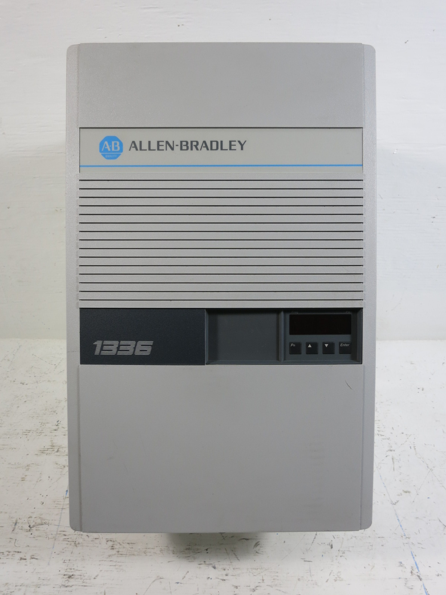 Allen-Bradley 1336系列高性能可调频率驱动器74100-830-22 
