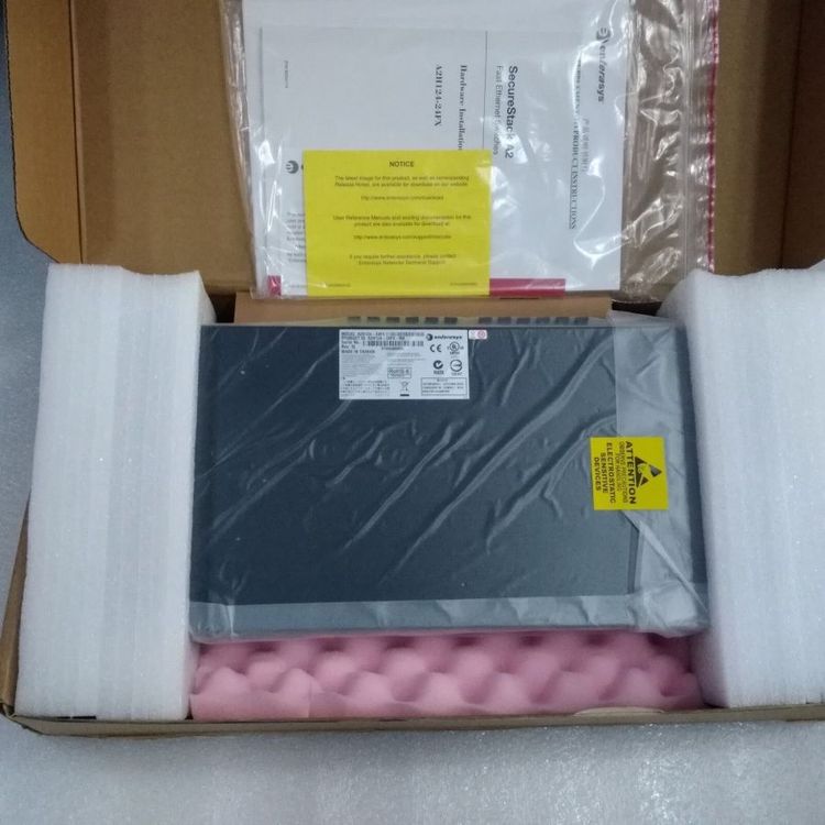 ENTERASYS A4H124-24FX P0973JN 24端口光纤管理交换机 
