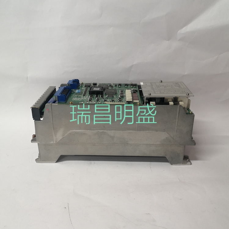 YASKAWA CACR-SR07BE12M 伺服电机模块 