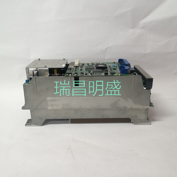 YASKAWA CACR-SR07BE12M 伺服电机模块 