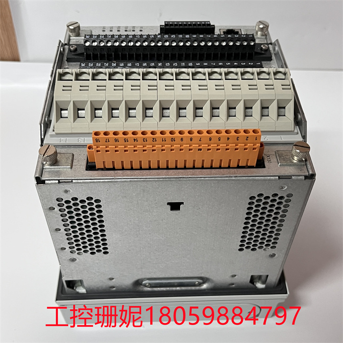 ABB REF615C_E HCFEAEAGABC2BAA11E 继电器保护器 