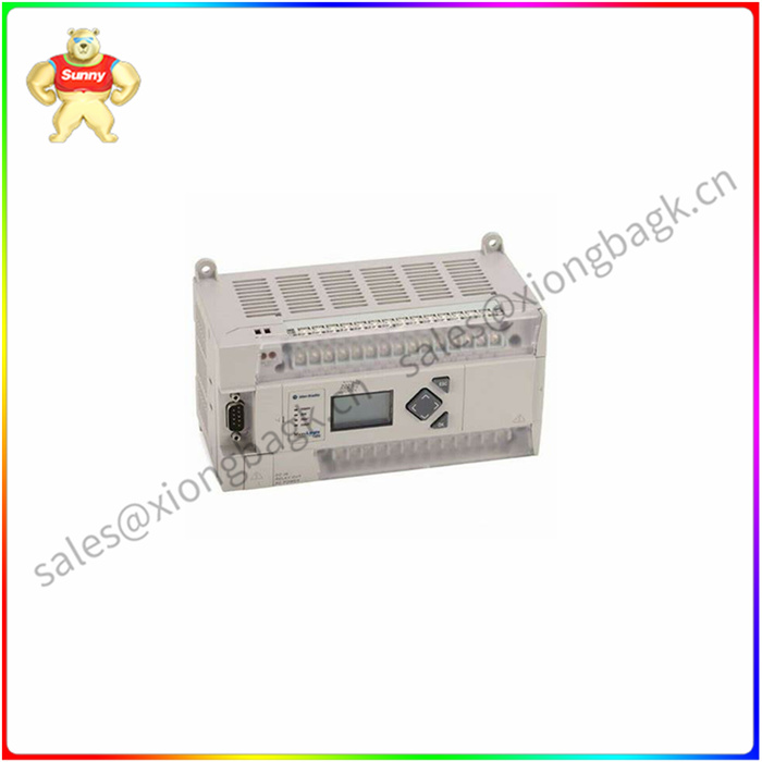 1764-LSP 处理器具有一个非隔离 RS-232-C 端口 