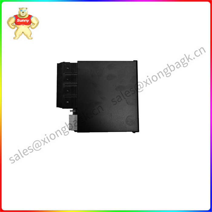 UR6CH 高速输入/输出(I/O)模块直接连接到每个控制器上