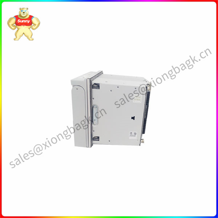 REF615E-D ABB继电保护装置 