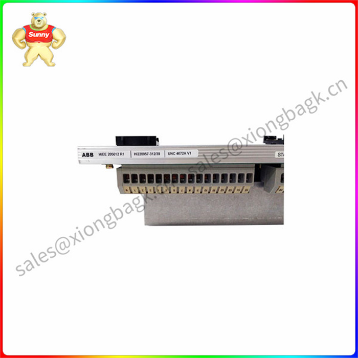 UNC4672A-V1 嵌入式系统 具有多种输入输出接口和通信接口