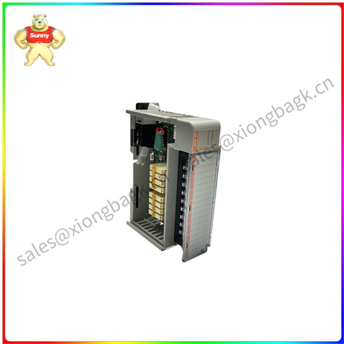 1769-OW8I 是一款紧凑型 I/O 扩展模块 